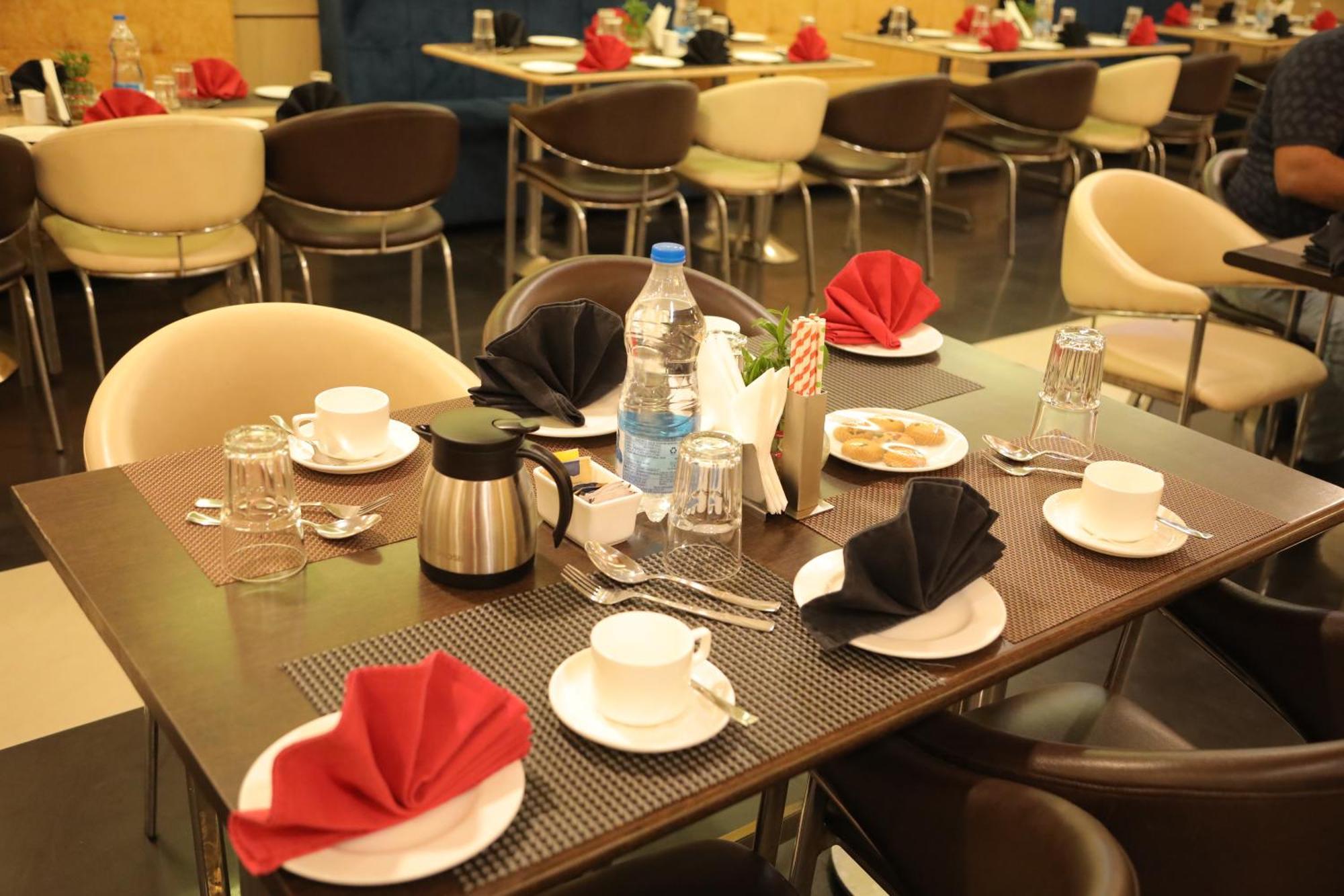Hotel Hyphen Haridwar Grand Exterior foto