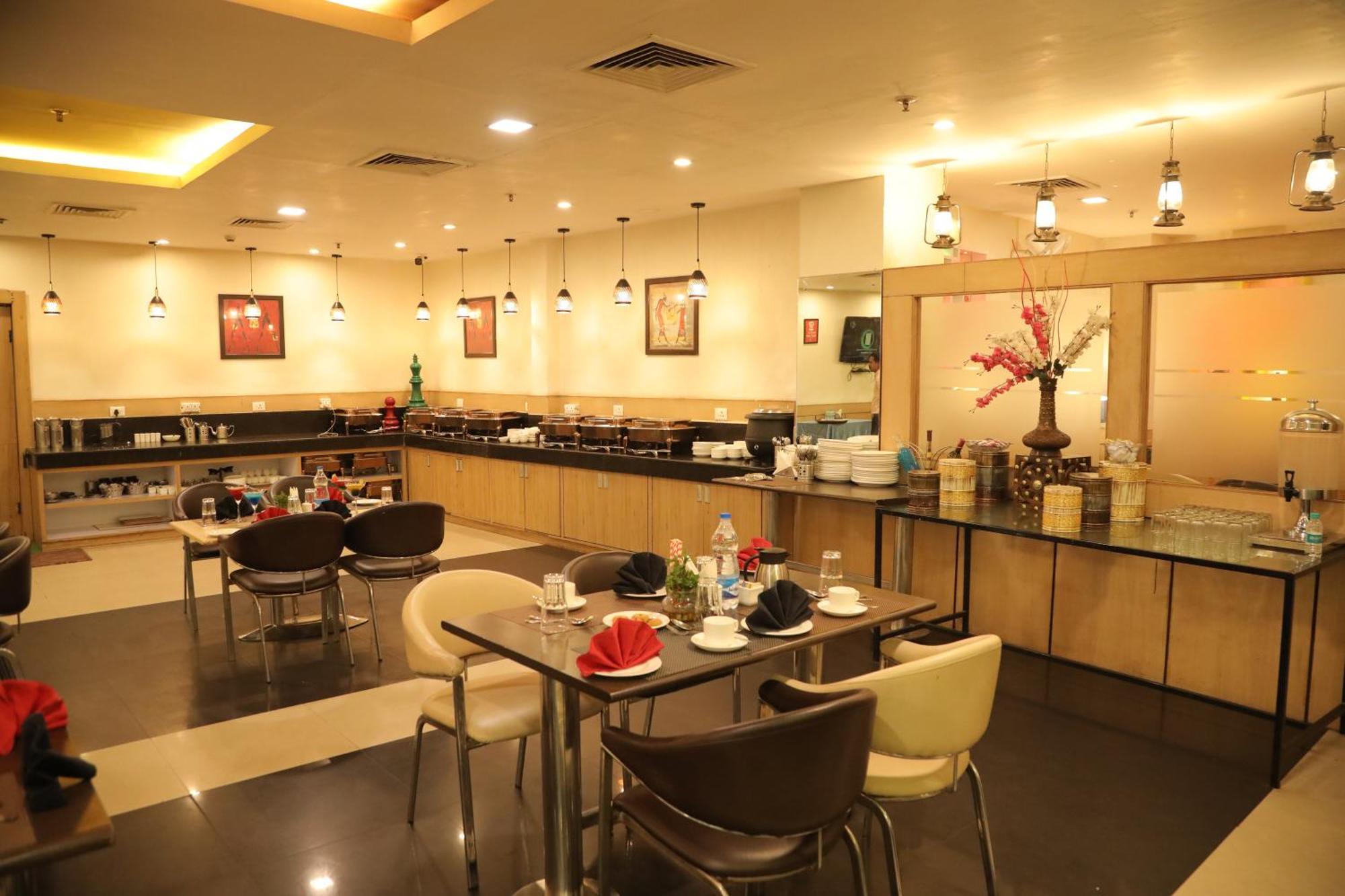 Hotel Hyphen Haridwar Grand Exterior foto